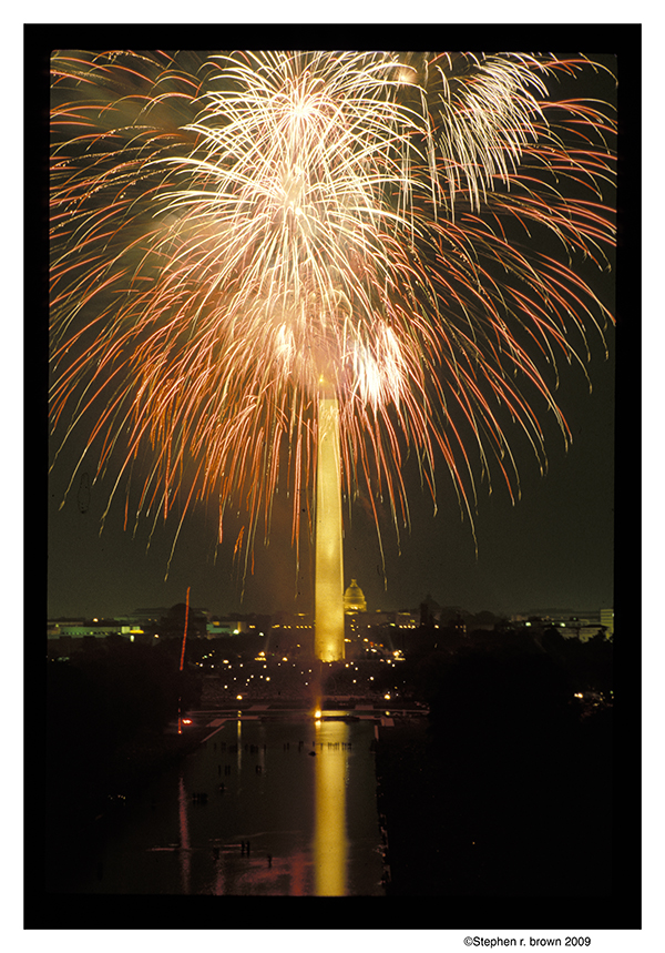 Fireworks from Lincoln Memorial